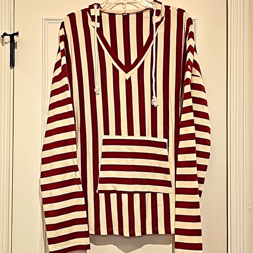 Hooded red and white strip top